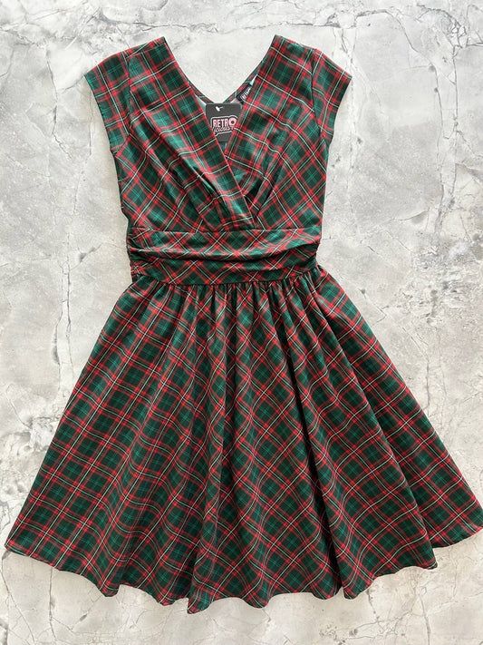 Holiday Plaid Greta Dress: M