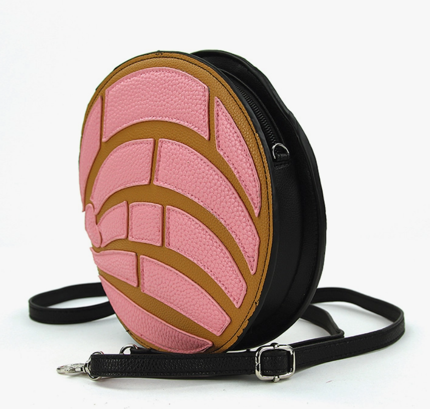 Concha Crossbody